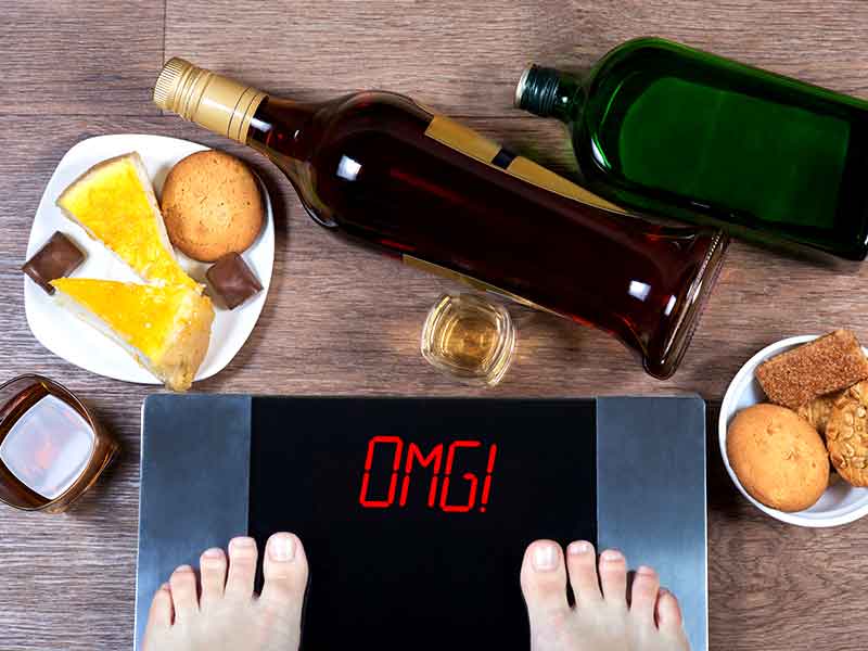 Почему алкоголь увеличивает тягу к жирной пище